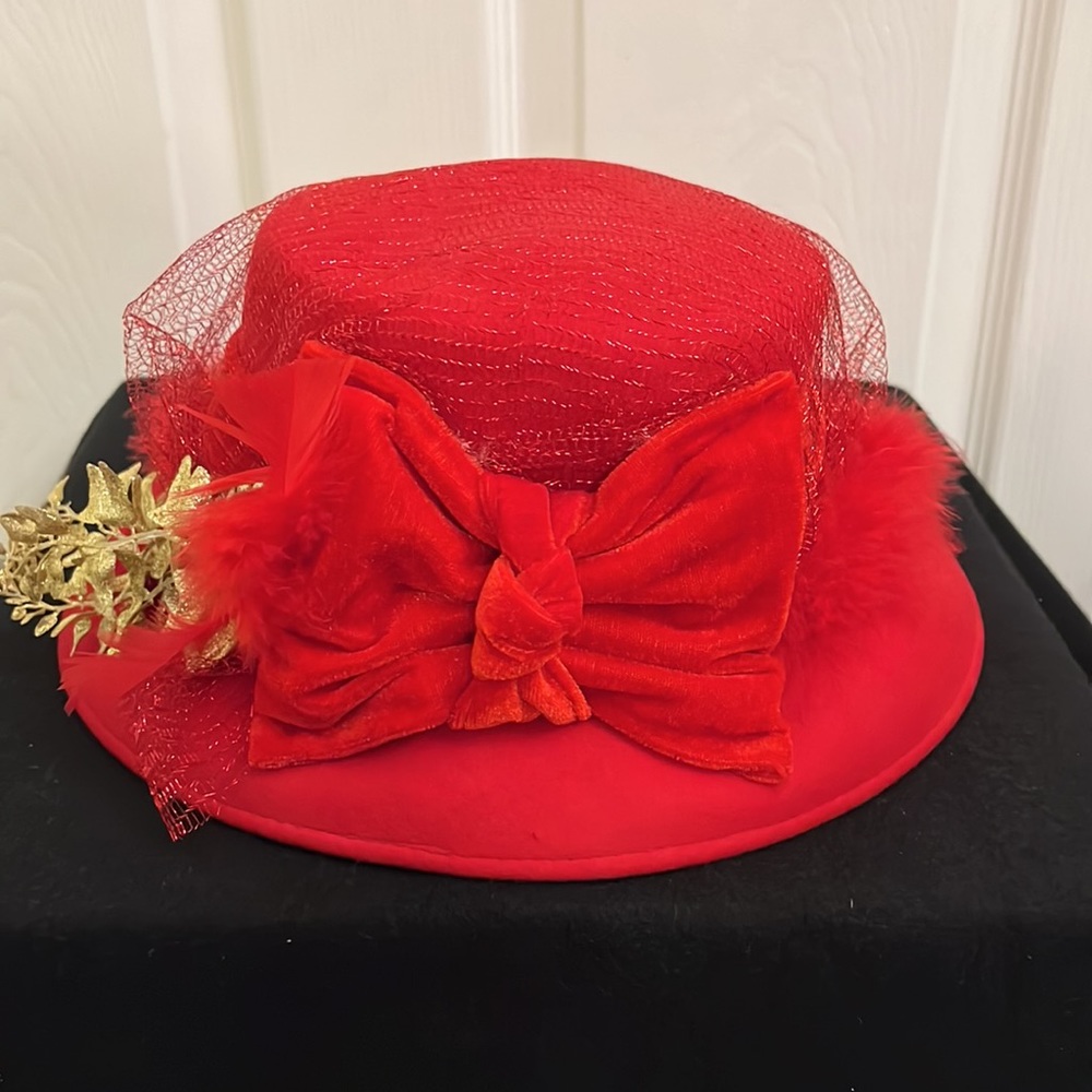 Red Derby-Style Vintage Church Hat with Velvet Bow and Mesh Netting Trim